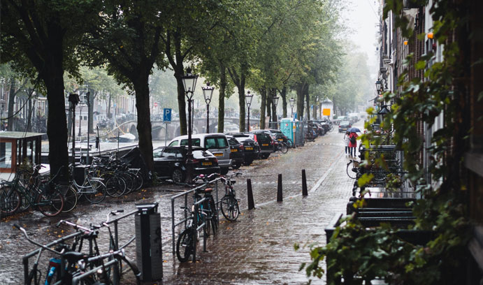 Leidseplein in Regenseizoen